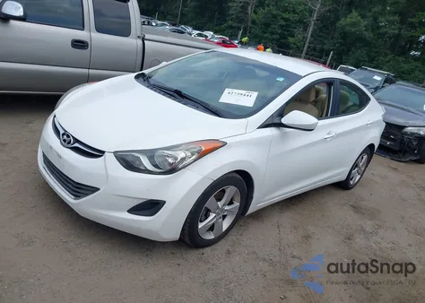 2013 Hyundai Elantra Gls z USA, uszkodzony, nr VIN 5NPDH4AE8DH241826
